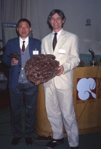Jeff with Yang Qing-yao, the renowned mushroom scientist who developed PSP